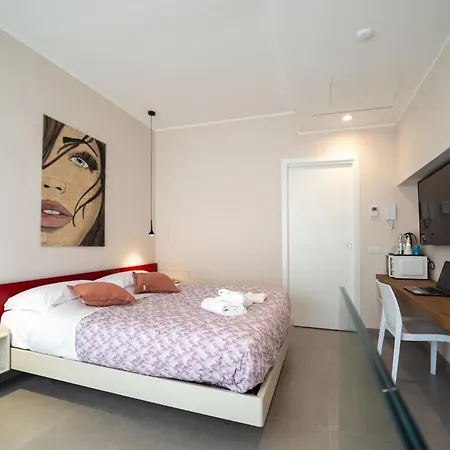 Guest house Taoetna Guest House, *