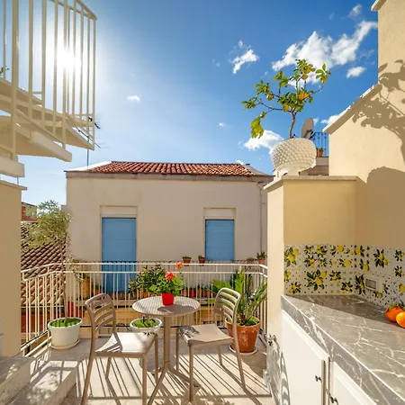 Taoetna Guest House, Affittacamere *