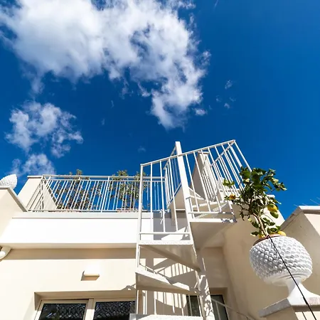 Taoetna Guest House, 3*